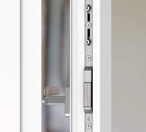 remplacement de crémone sur châssis Charleroi